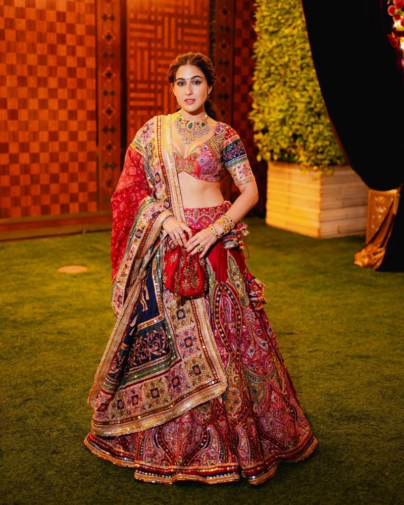 sara-ali-khan-cute-photos